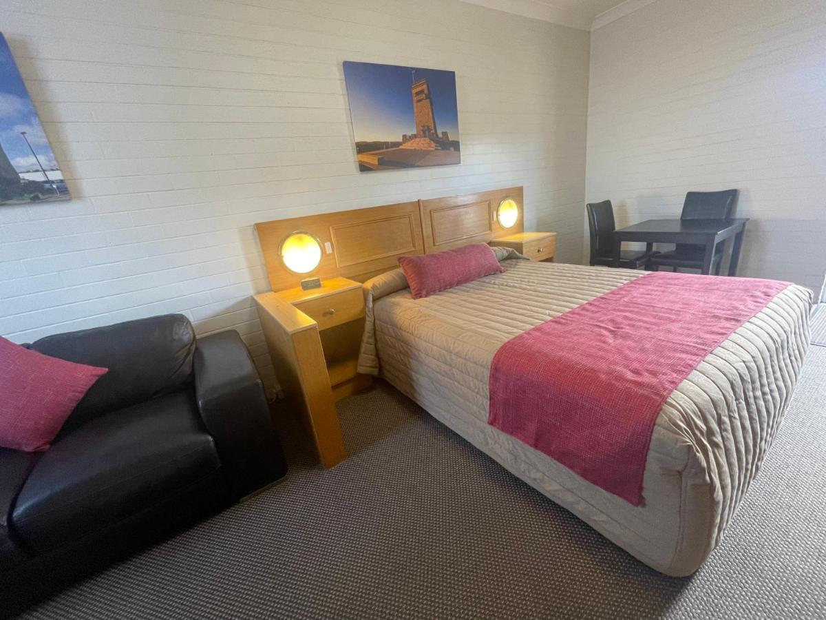 Goulburn Motor Inn Екстер'єр фото