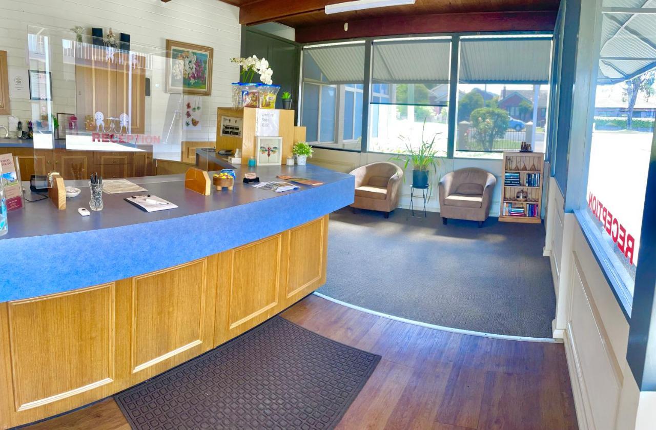 Goulburn Motor Inn Екстер'єр фото