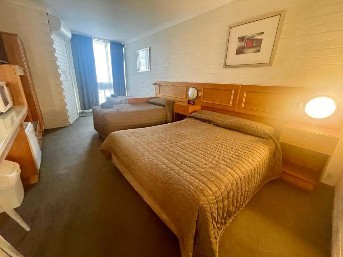 Goulburn Motor Inn Екстер'єр фото