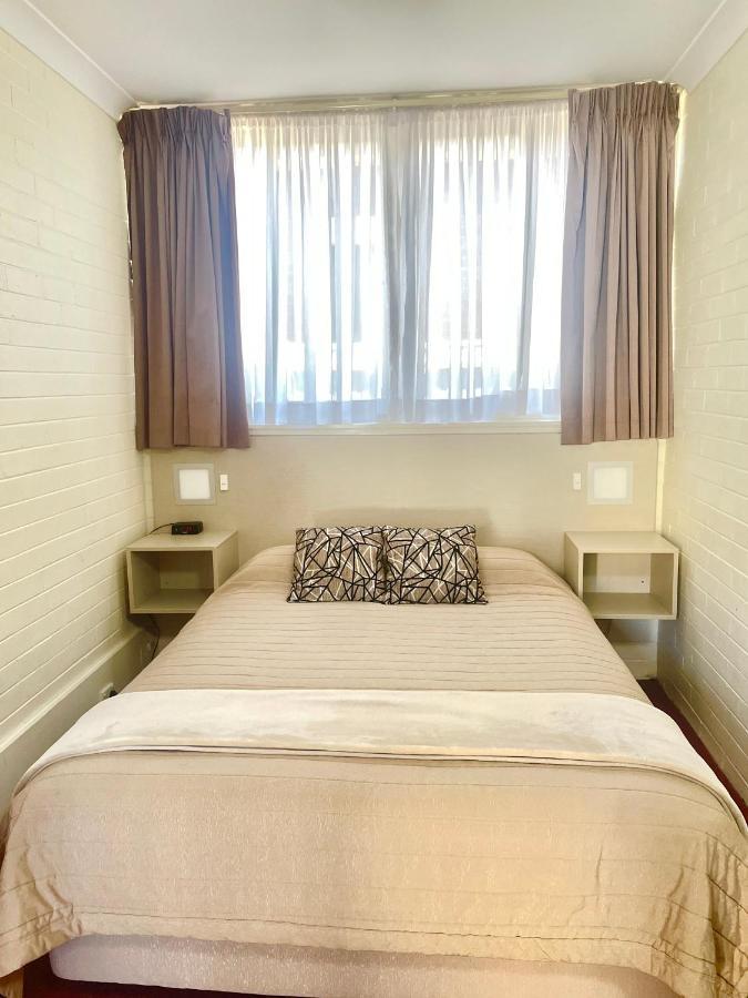Goulburn Motor Inn Екстер'єр фото