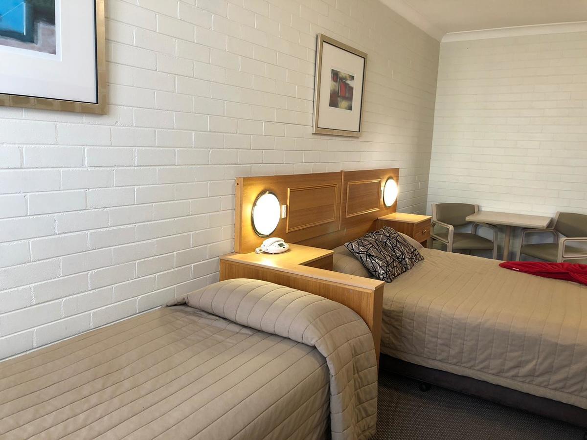 Goulburn Motor Inn Екстер'єр фото
